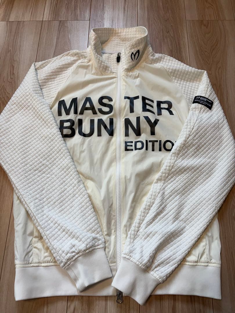 MASTER BUNNY EDITION アウター ホワイト