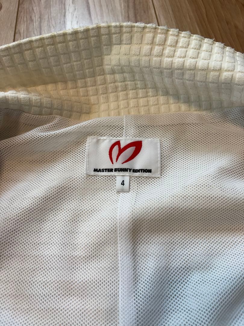MASTER BUNNY EDITION アウター ホワイト