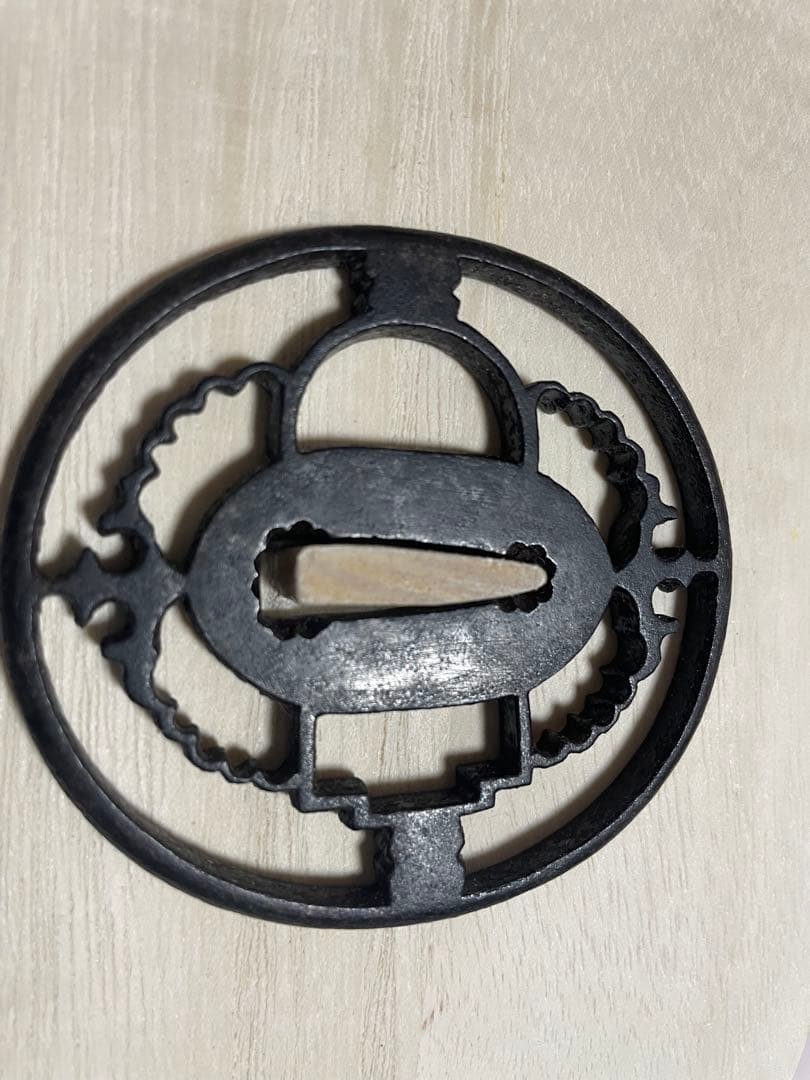 鍔　鉄地鍔　時代物　武具