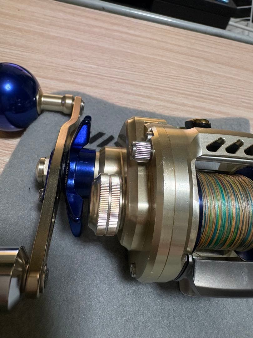 リール DAIWA MILLIONAIRE BASARA 200H-L
