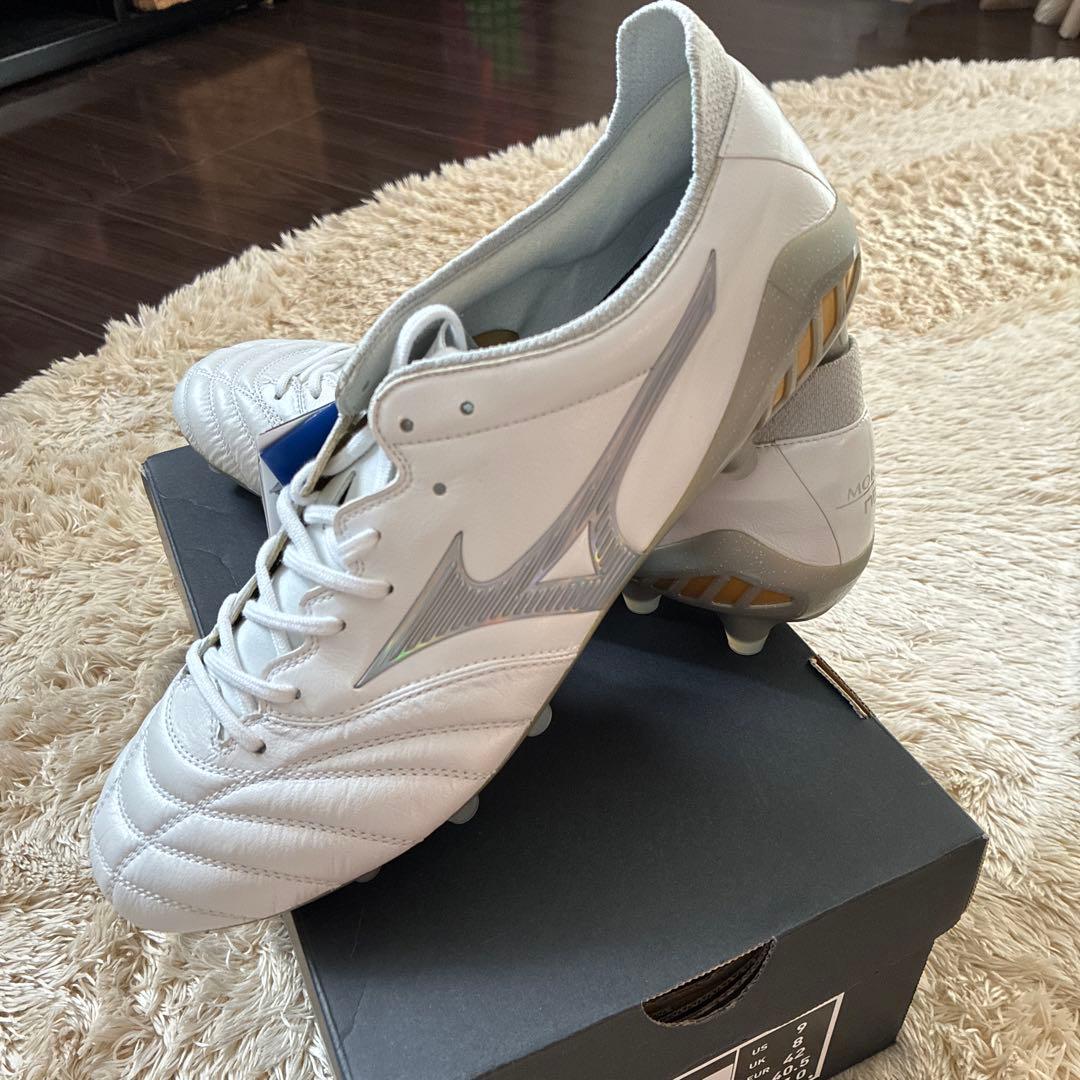 モレリア　ネオ　3 ジャパン　新品タグ付き　27センチ　サッカー　スパイク