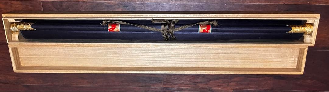 掛軸　般若波羅蜜多心経　共箱　肉筆　紺紙金泥