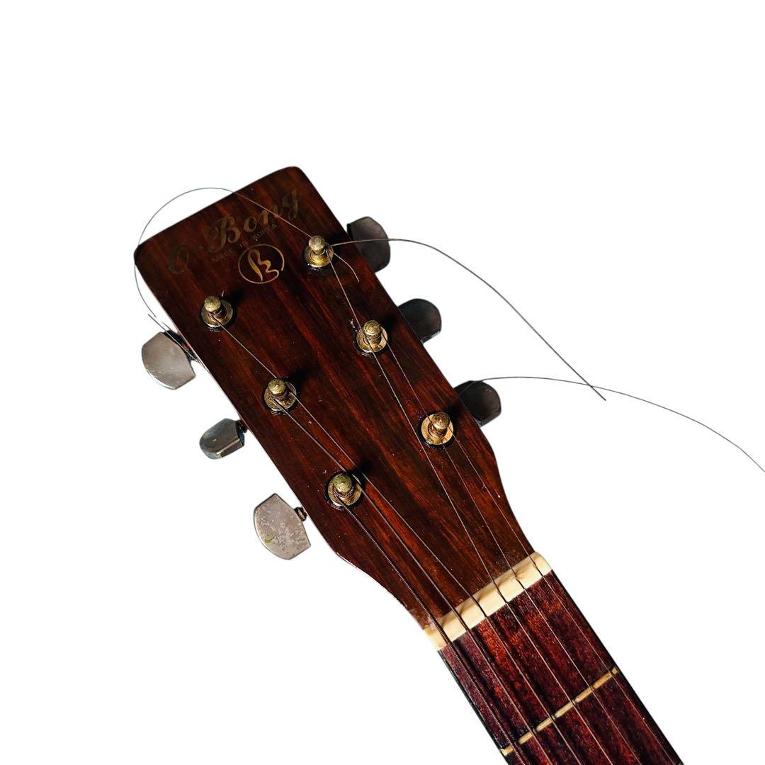 O BONG アコースティックギター　手製