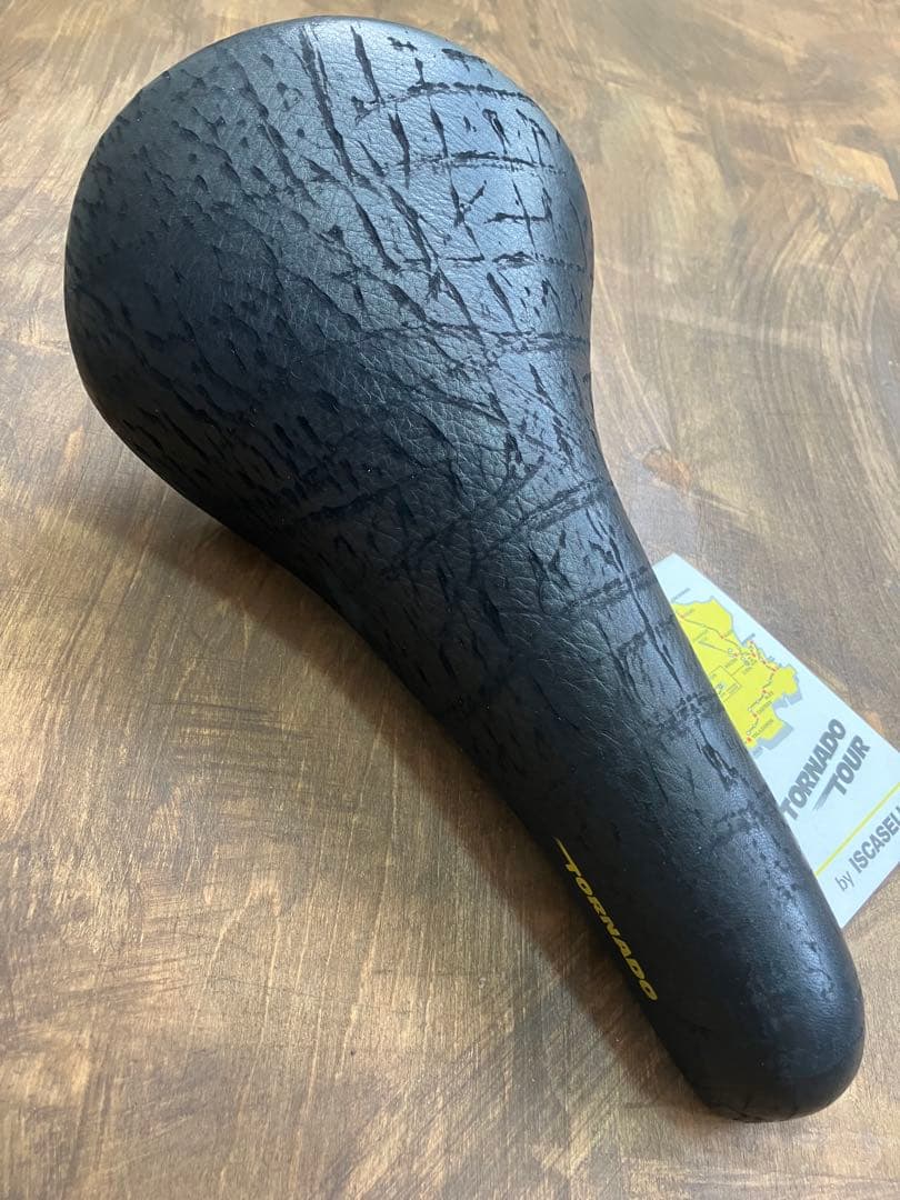 ISCASELLE TORNADO TOUR トルネードサドル　　　　AA21