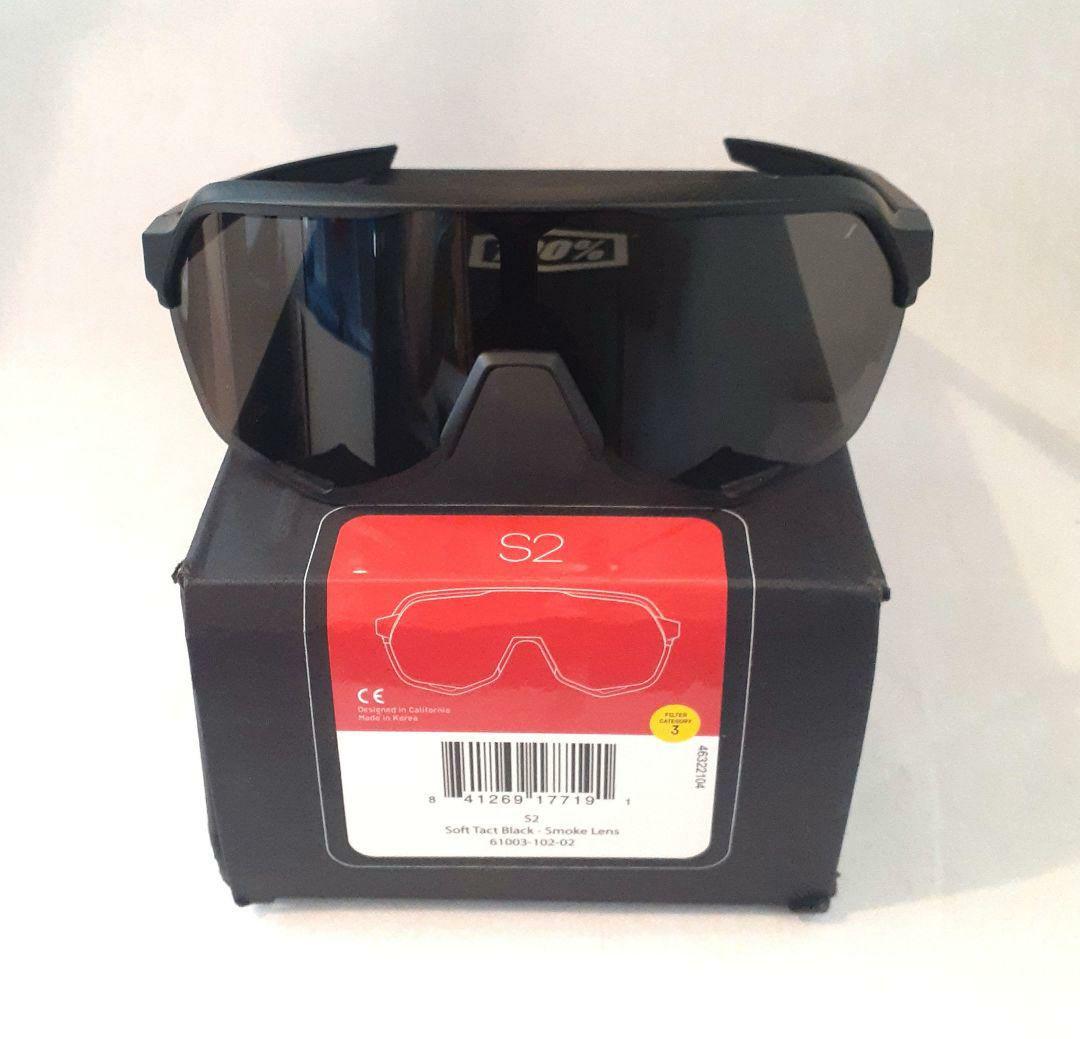 100% S2 ブラック スモークレンズ ワンハンドレッド サングラス