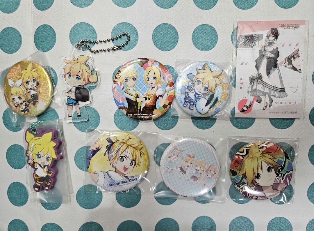 Daiba de DIVA X 鏡音レン リン 缶バッジ　パパパ・パーティー 他