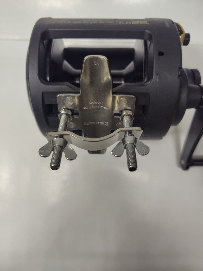 シマノ トライトン ＴＬＤ２５ レバードラグ両軸リール