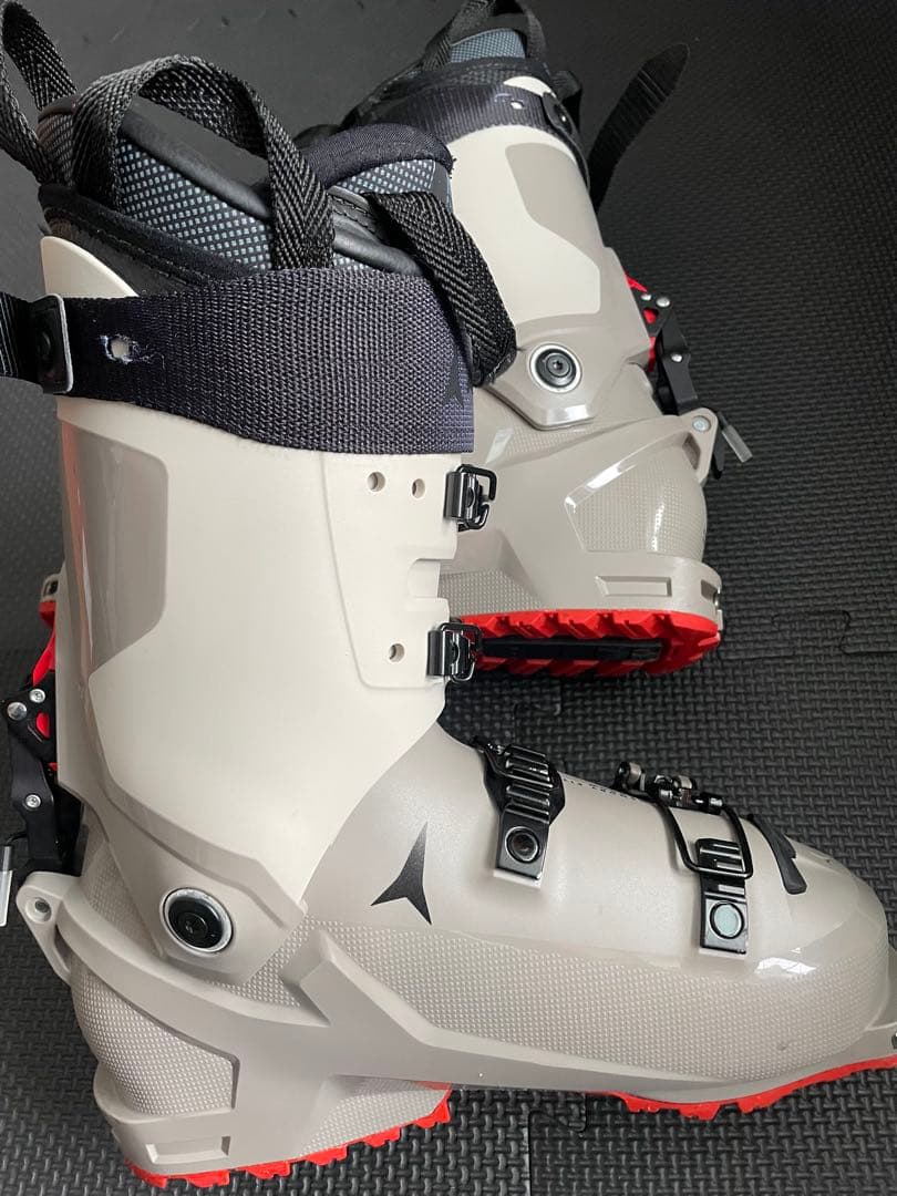 ATOMIC　HAWX　ULTRA　XTD　130　GW　25/25.5