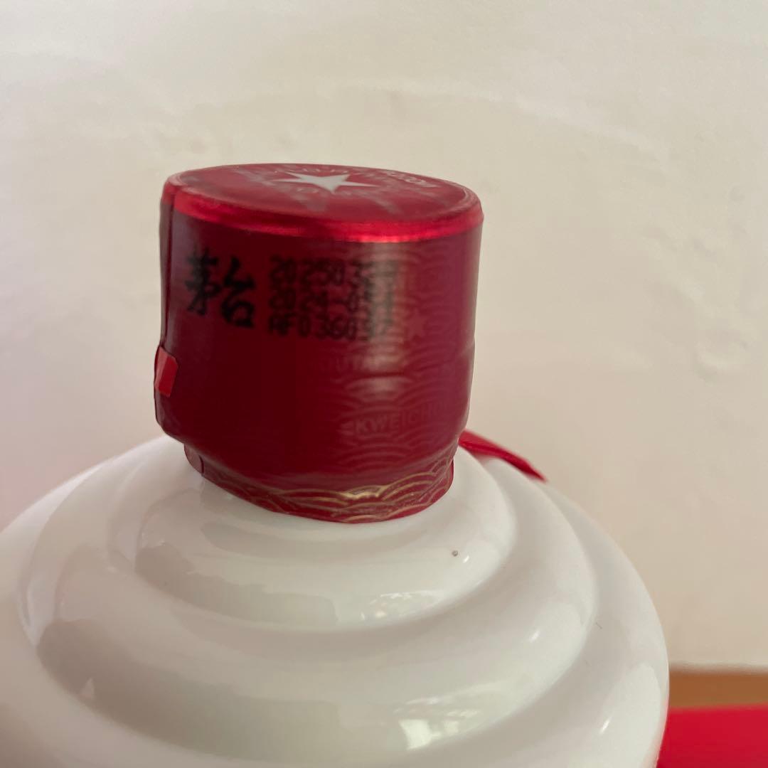 貴州茅台白酒　マオタイ酒　500ml 53% MOUTAI