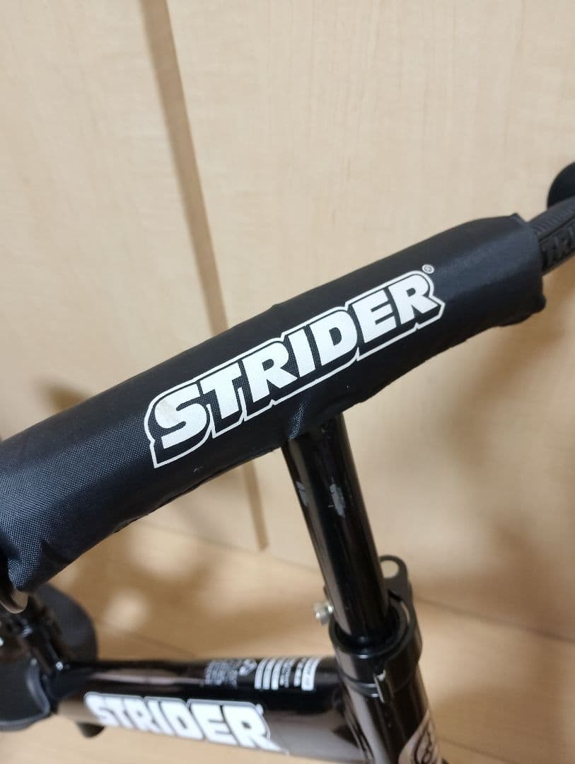 STRIDER ストライダー バランスバイク ブラック 12インチ
