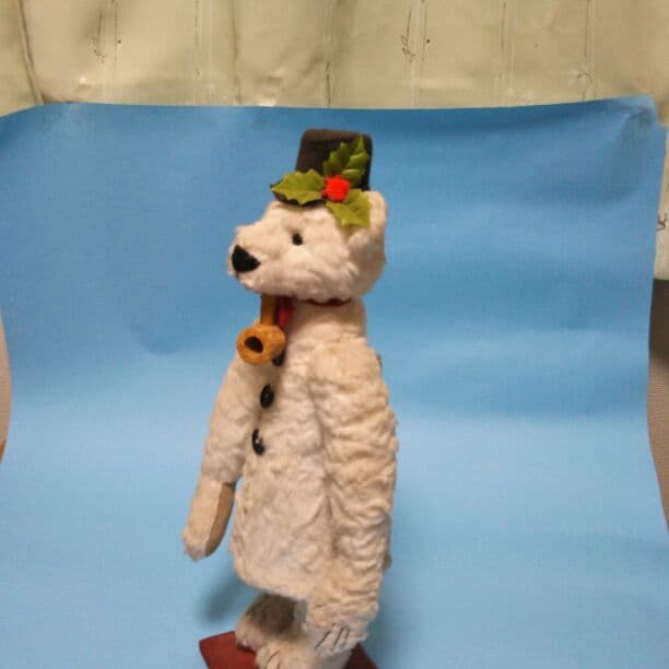 オールドウインターマン、テディベア