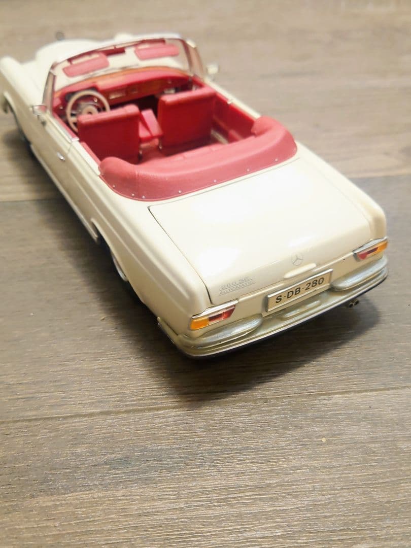 2台セット メルセデス 1/18 箱なし イタリア製 MERCEDES まとめて