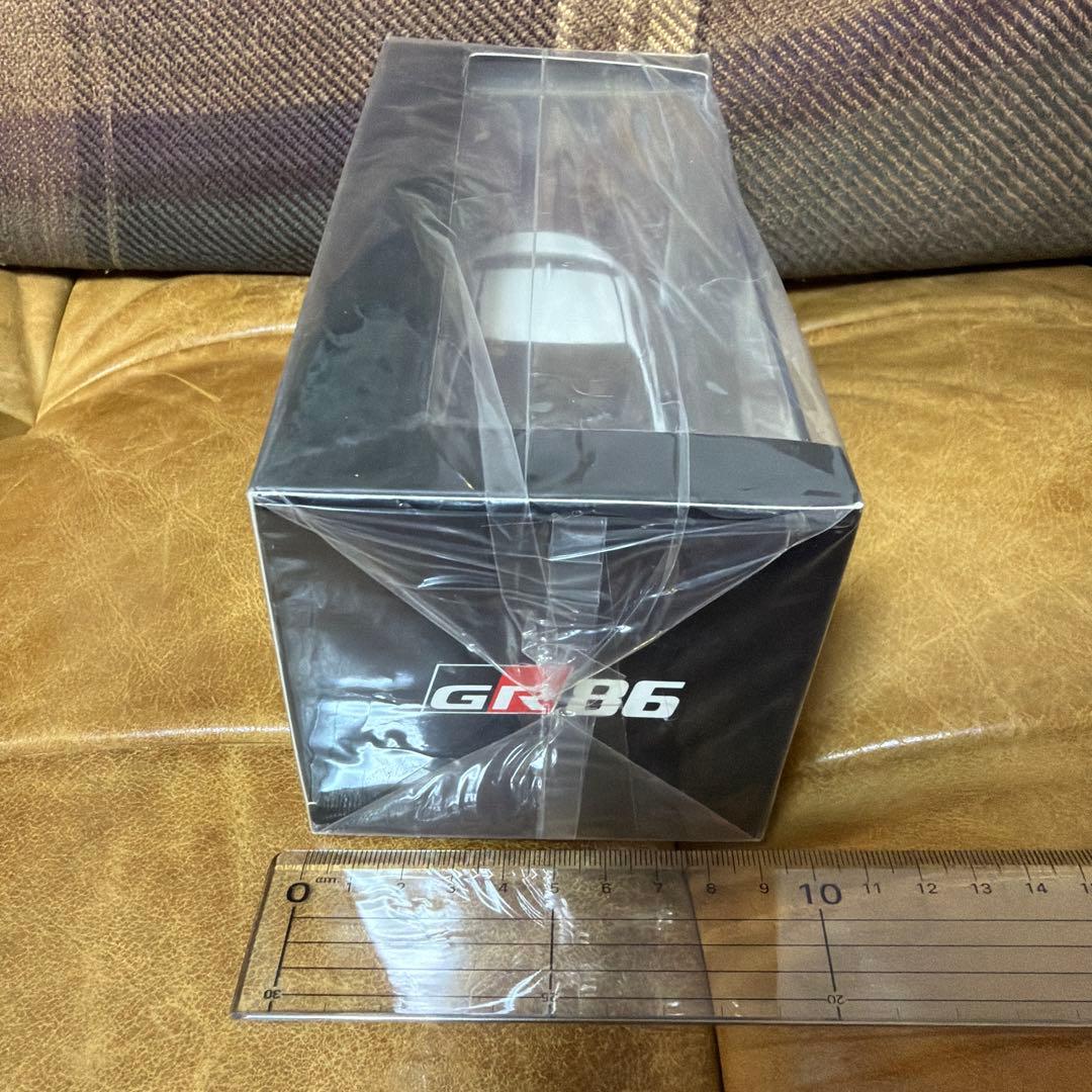 GR86 ホワイトパール　ミニカー 新品　未開封　非売品