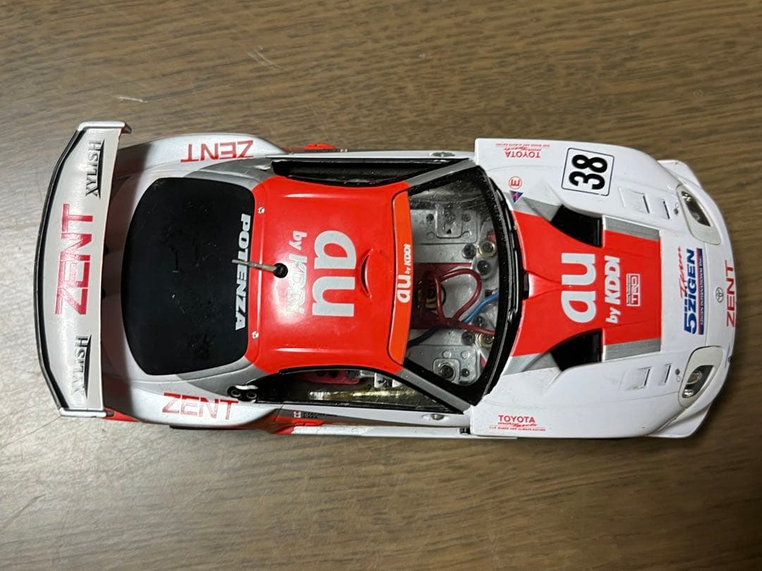 AU CERUMO SUPRA スープラ　スロットカー