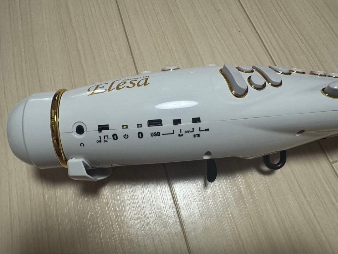 【超美品】電子サックス タホーン エレサ10