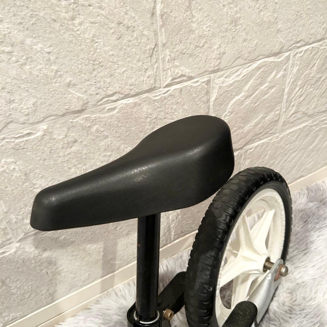 ストライダー プロ シルバー 12インチ 子供 キッズ 幼児用自転車 大人気