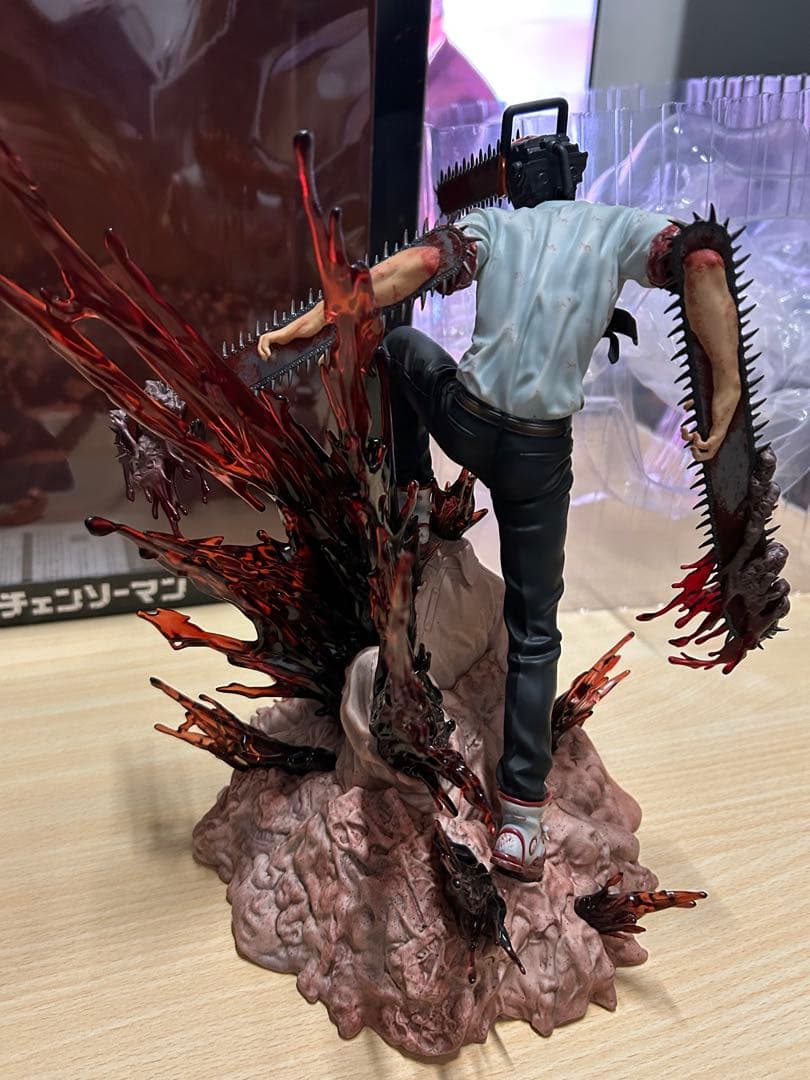 叶*多様 渋谷スクランブル チェンソーマン 1/7 スケール　フィギュア　開封済