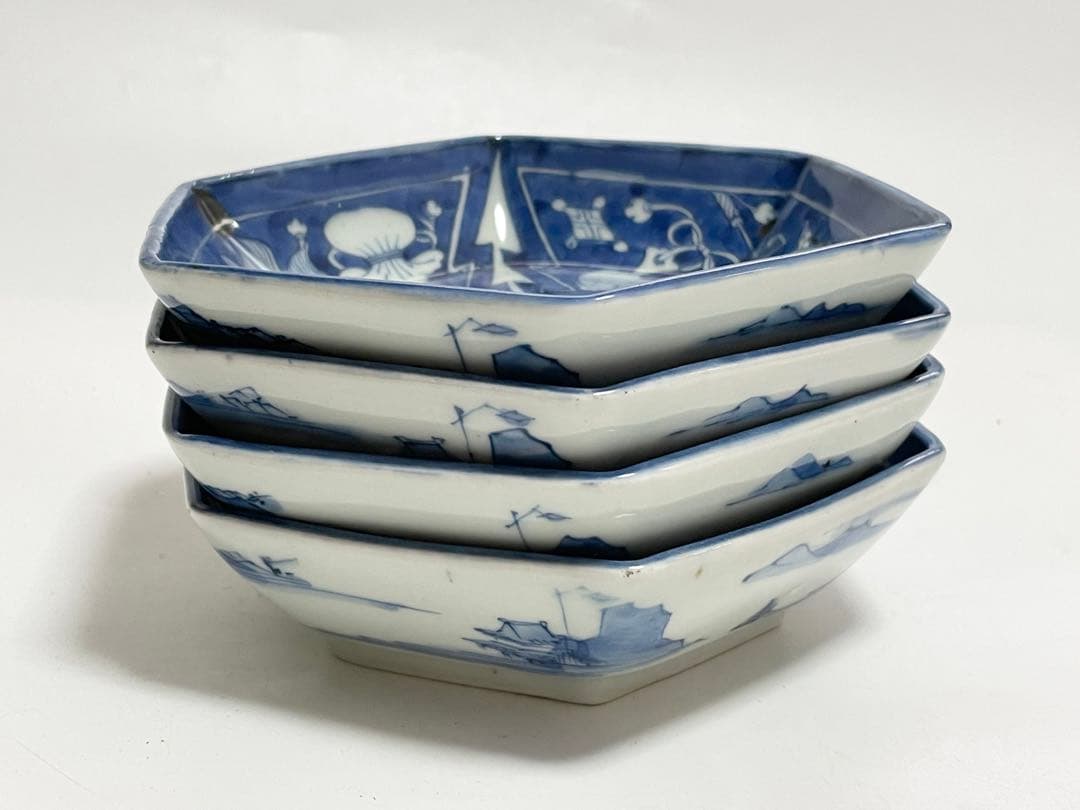 古伊万里　染付　宝尽図　幾何学　六角形　向付　小皿　4枚　アンティーク　骨董