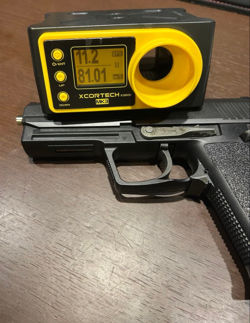 初速82.82m/s カスタム品 東京マルイUSP 電動ハンドガン ホルスター付