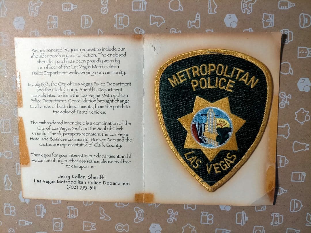 ☆ア❻。「アメリカ.ラスベガス市警察ワッペン…台紙付き」。