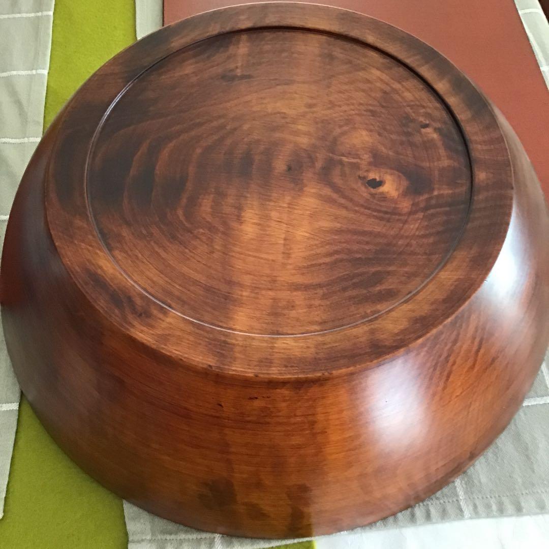 輪島塗、大﨑庄右衛門こね鉢です。