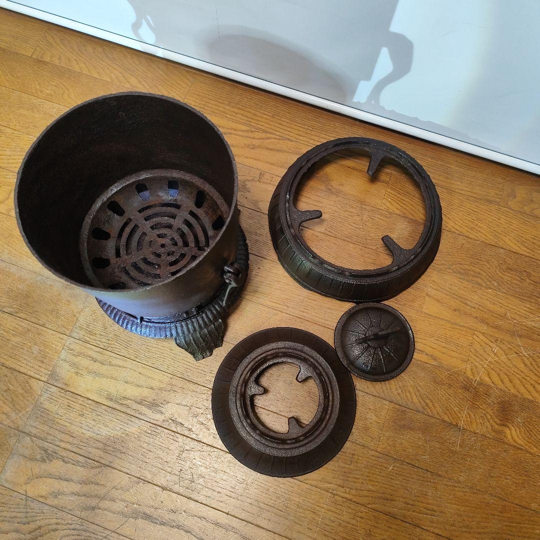 アンティーク 小ぶりの鋳鉄製薪ストーブ