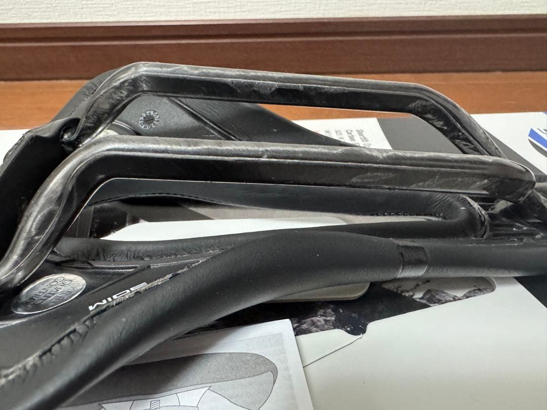 セラサンマルコ Openfit Carbon FX Wide サドル