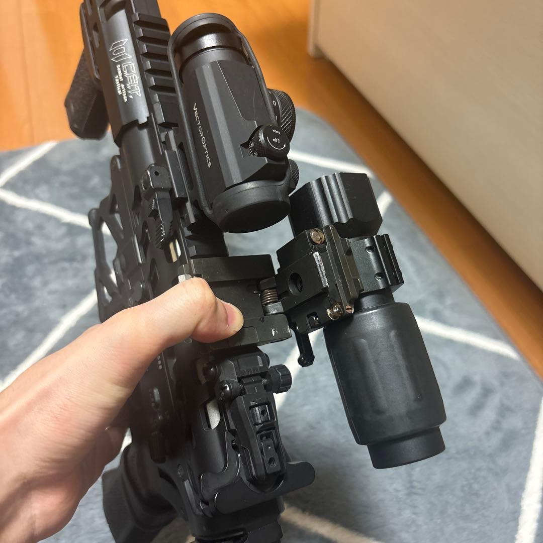 Eo-Tech 5倍ブースターQDフォールディングマウント