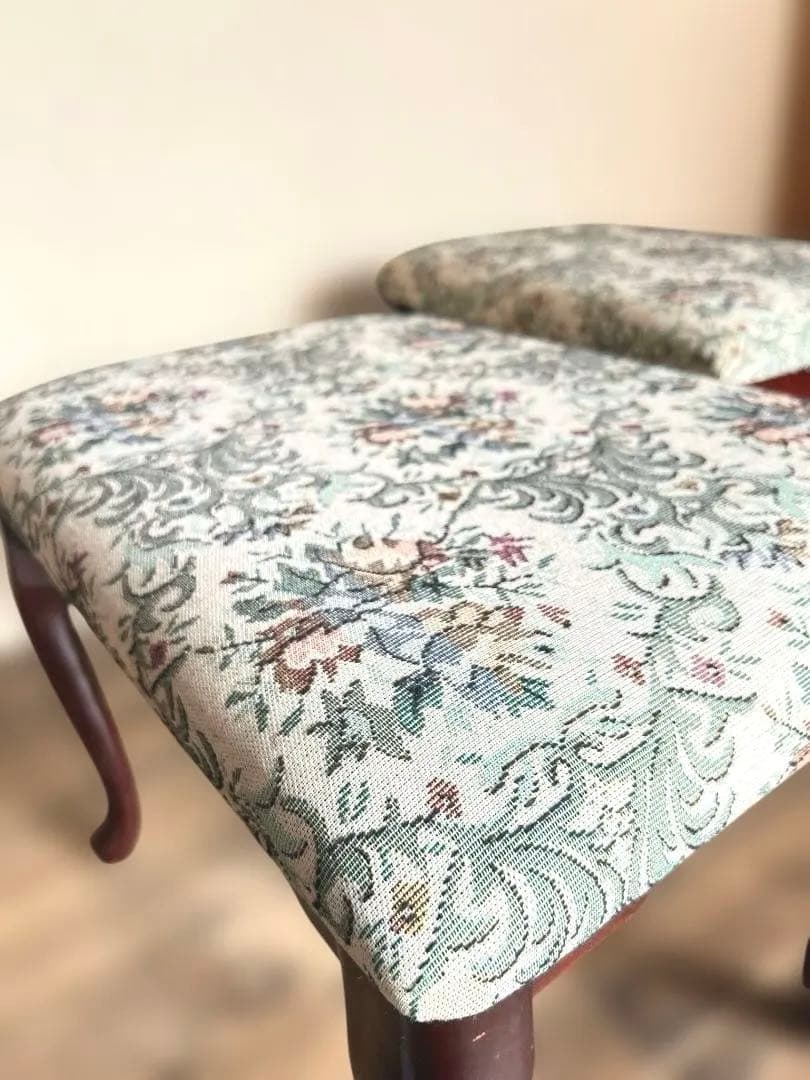 猫脚スツール 無垢材 ゴブラン調（１脚／2セット可）1970–90s 日本製