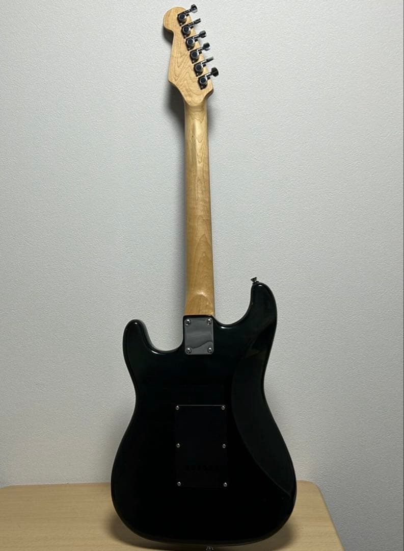 SELDERエレキギター ケース付 ブラック