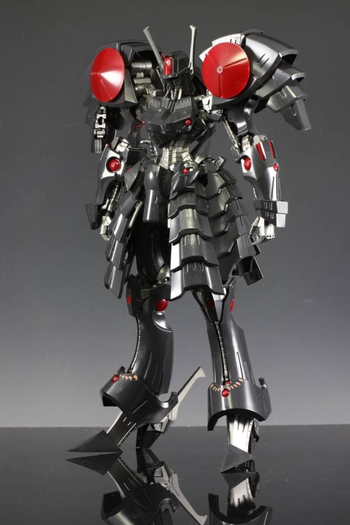 [塗装済完成品]IMS 1/100 バッシュ ザ ブラックナイト 黒騎士