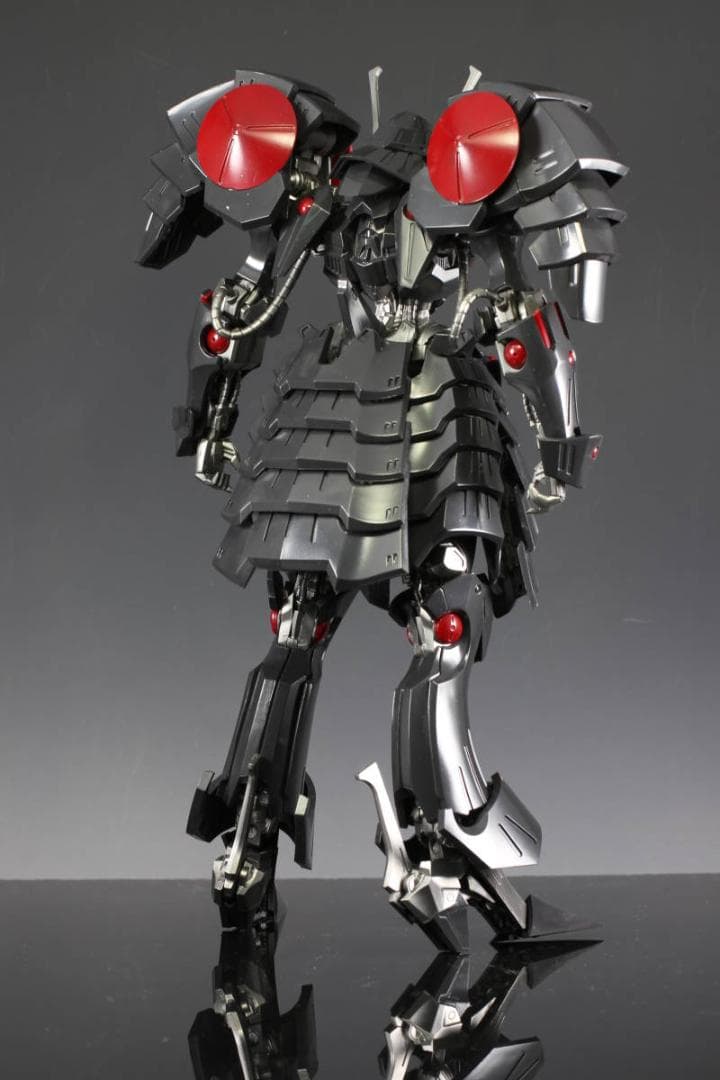 [塗装済完成品]IMS 1/100 バッシュ ザ ブラックナイト 黒騎士