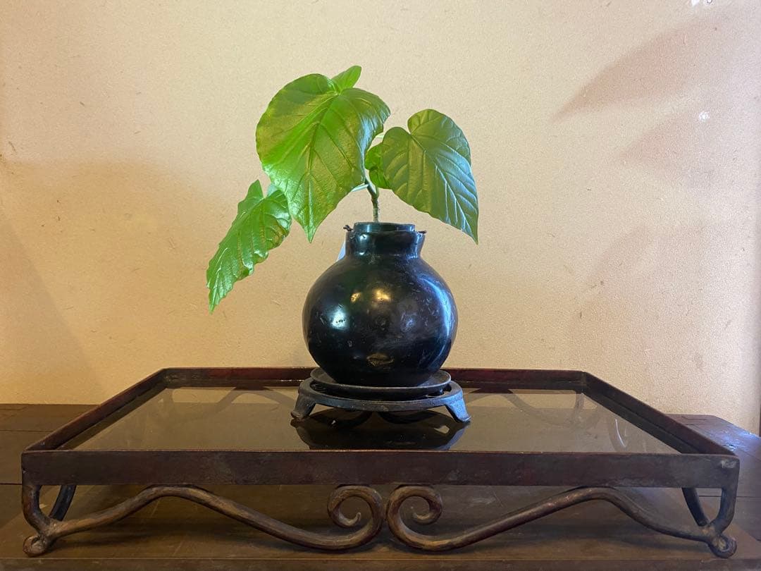 ヴィンテージ　一点物・アイアン製装飾　ガラス台 ハンドメイド　アンティーク　レア