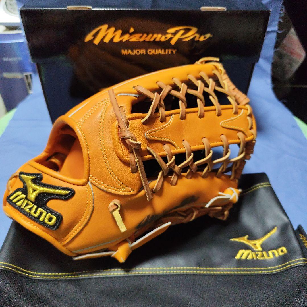 Mizuno Pro 軟式グローブ オレンジ