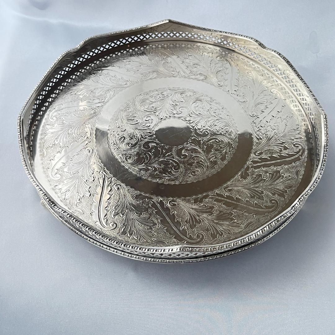 【英国】 ギャラリートレー サークル型 30cm 【シルバープレート】