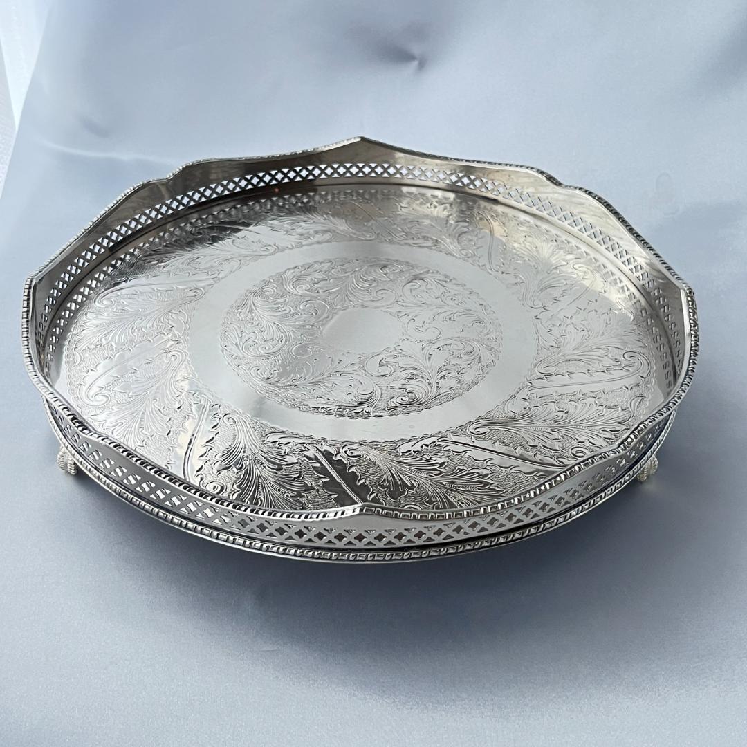 【英国】 ギャラリートレー サークル型 30cm 【シルバープレート】