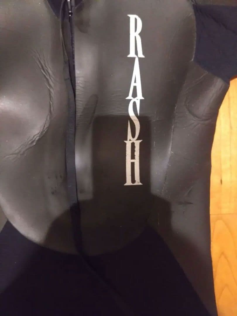 RASH ブラック セミドライ ウェットスーツL／XL