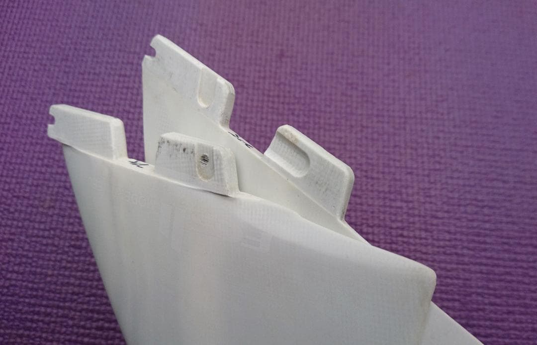 モダンキール ツインフィン　FCS２　AirCore　MODERN　KEEL