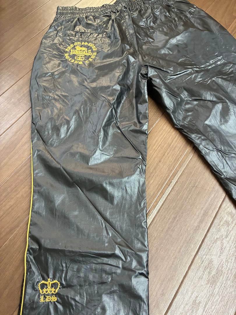 Lonsdale フード付きトレーニングウェア上下セット