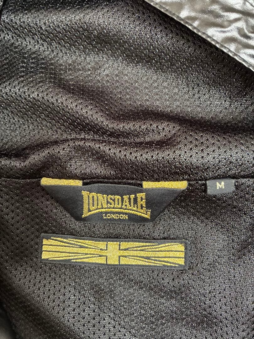 Lonsdale フード付きトレーニングウェア上下セット