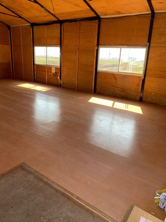 30畳 フローリングハウス！ バラしてパレットに乗せ済み