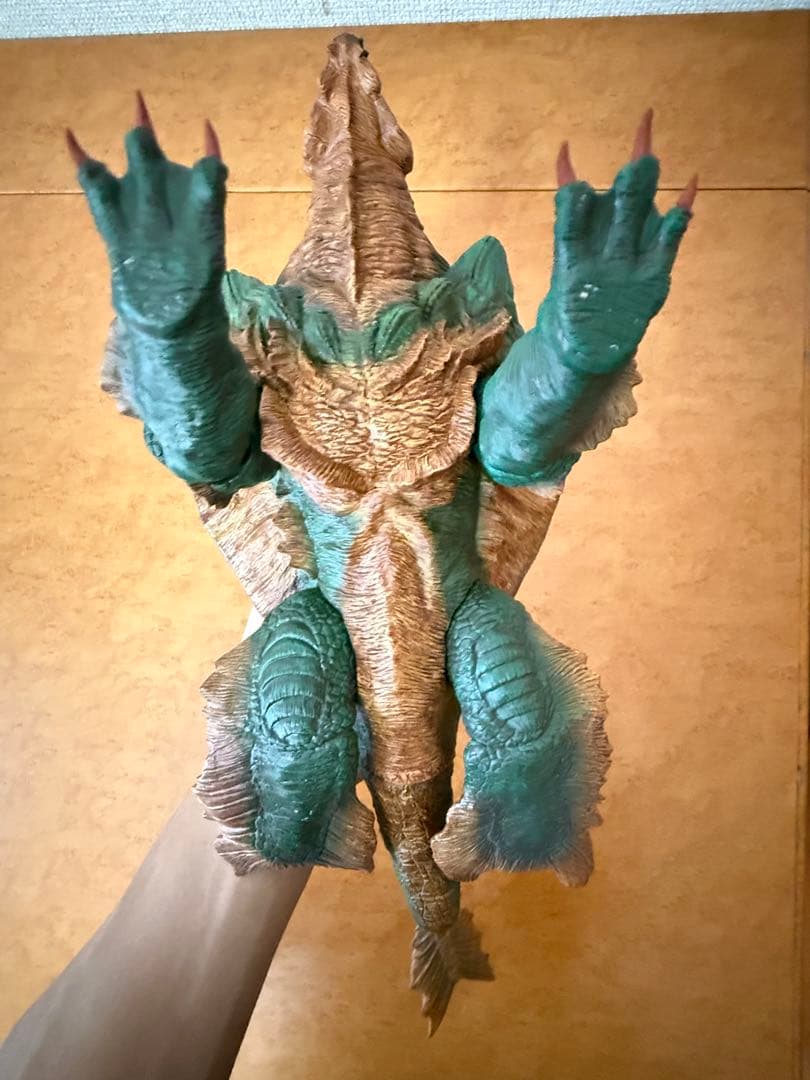 バンダイ　怪獣番外地　ダガーラ　ゴーゴ付き