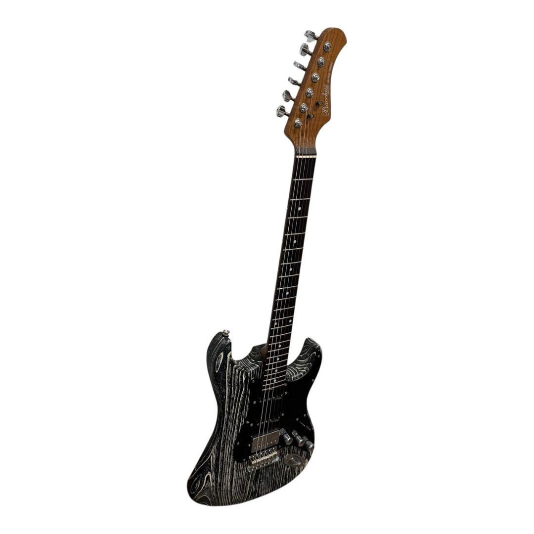 Bacchus SGS-ASH/RSM BAW（Black and White）