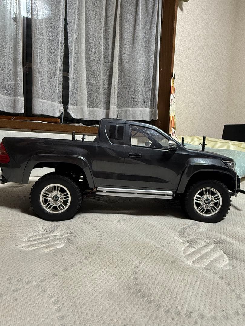 本日までの出品！タミヤ　CC-01 ハイラックス　オフロード