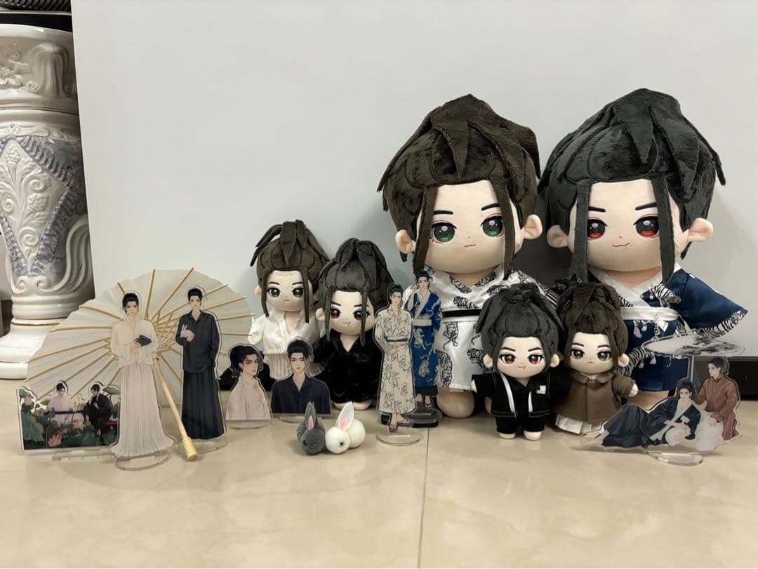 博君一肖40cmぬいぐるみ bjyx 王一博 肖战 时尚芭莎