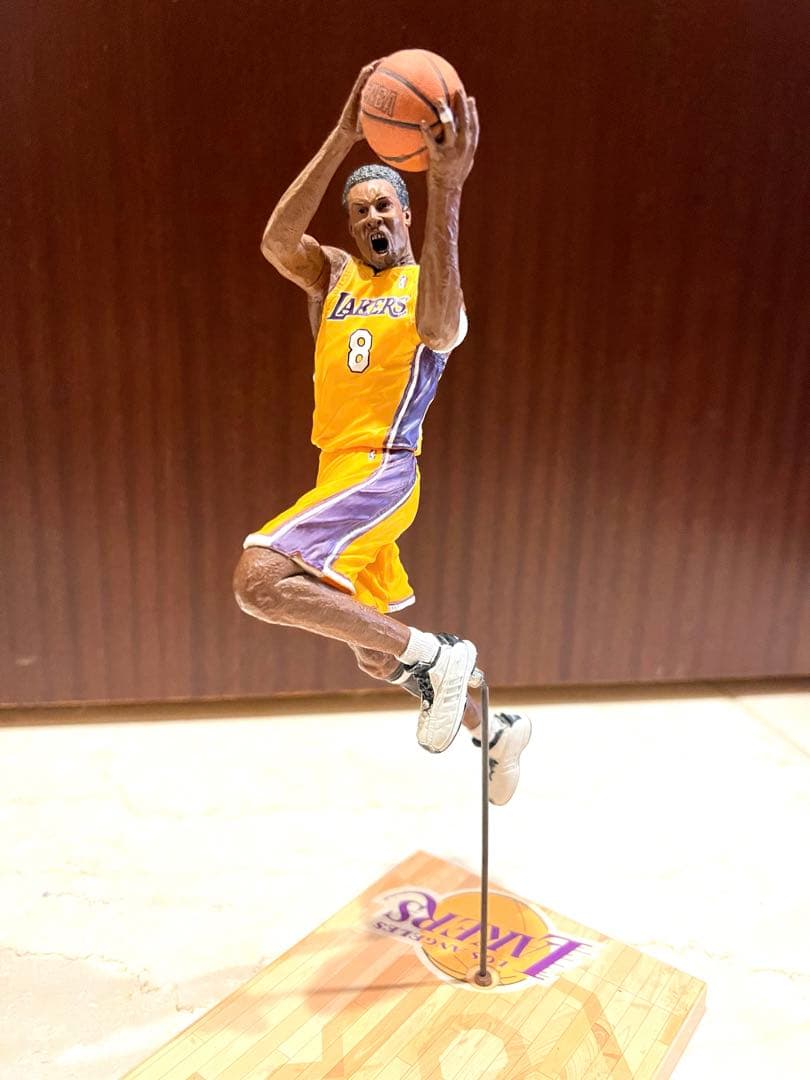 Kobe Bryant レイカーズ NBA コービー・ブライアント フィギュア