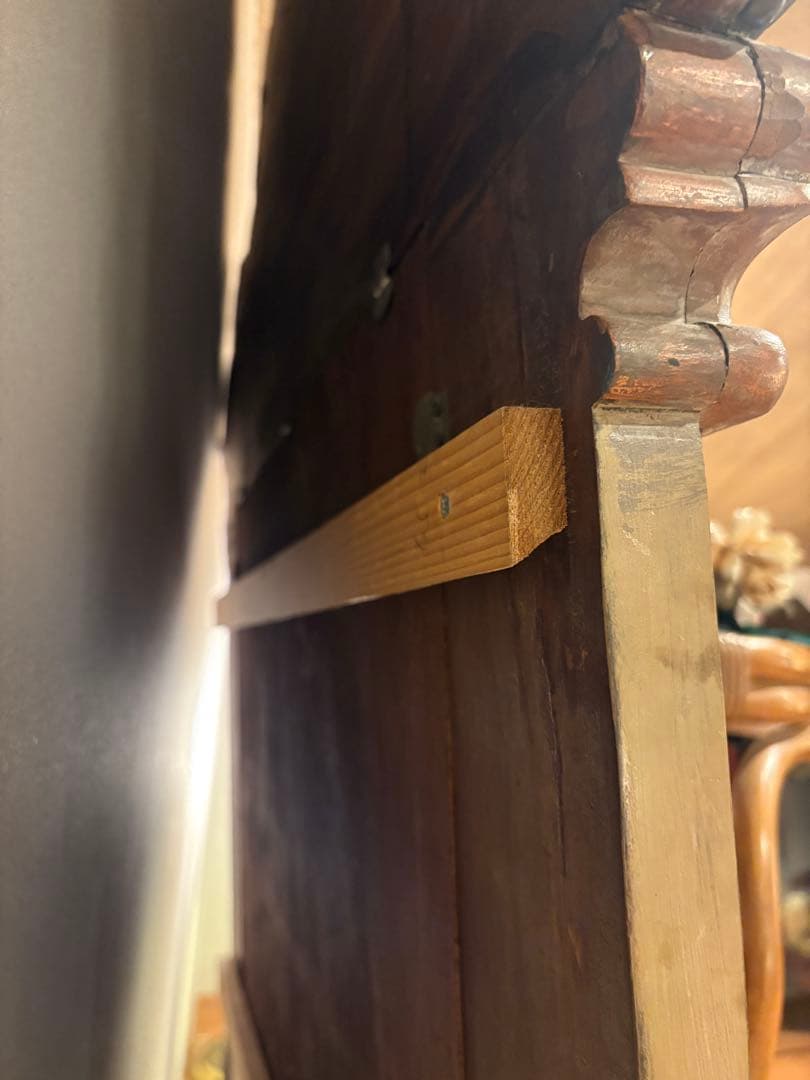 アンティーク調鏡 特大サイズ ギリシャ神殿風彫刻