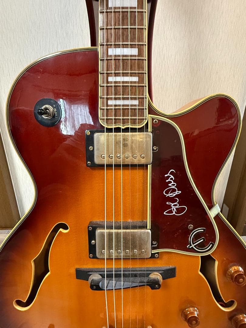 Epiphone Joe Pass Emperor II フルアコ