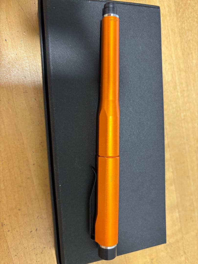 クルトガダイブ 限定モデルシャープペンシル 本体