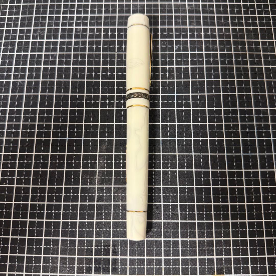 【ジャンク】デルタ 万年筆 アナコンダ M